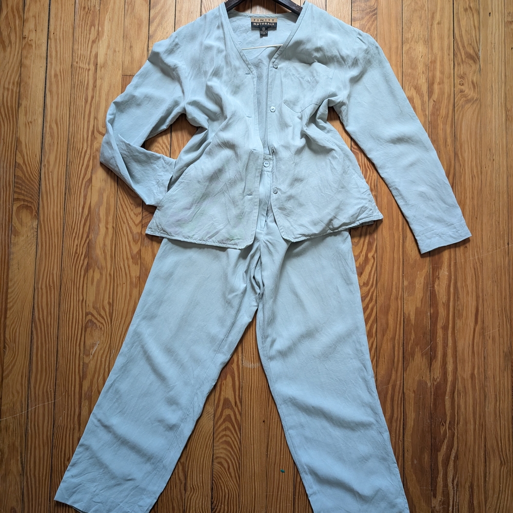 Elegant Women's Light Blue Pantsuit